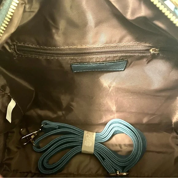 Winking Bear Crossbody and Wristlet Wallet 3 Piece Bundle - New - Picture 8 of 16